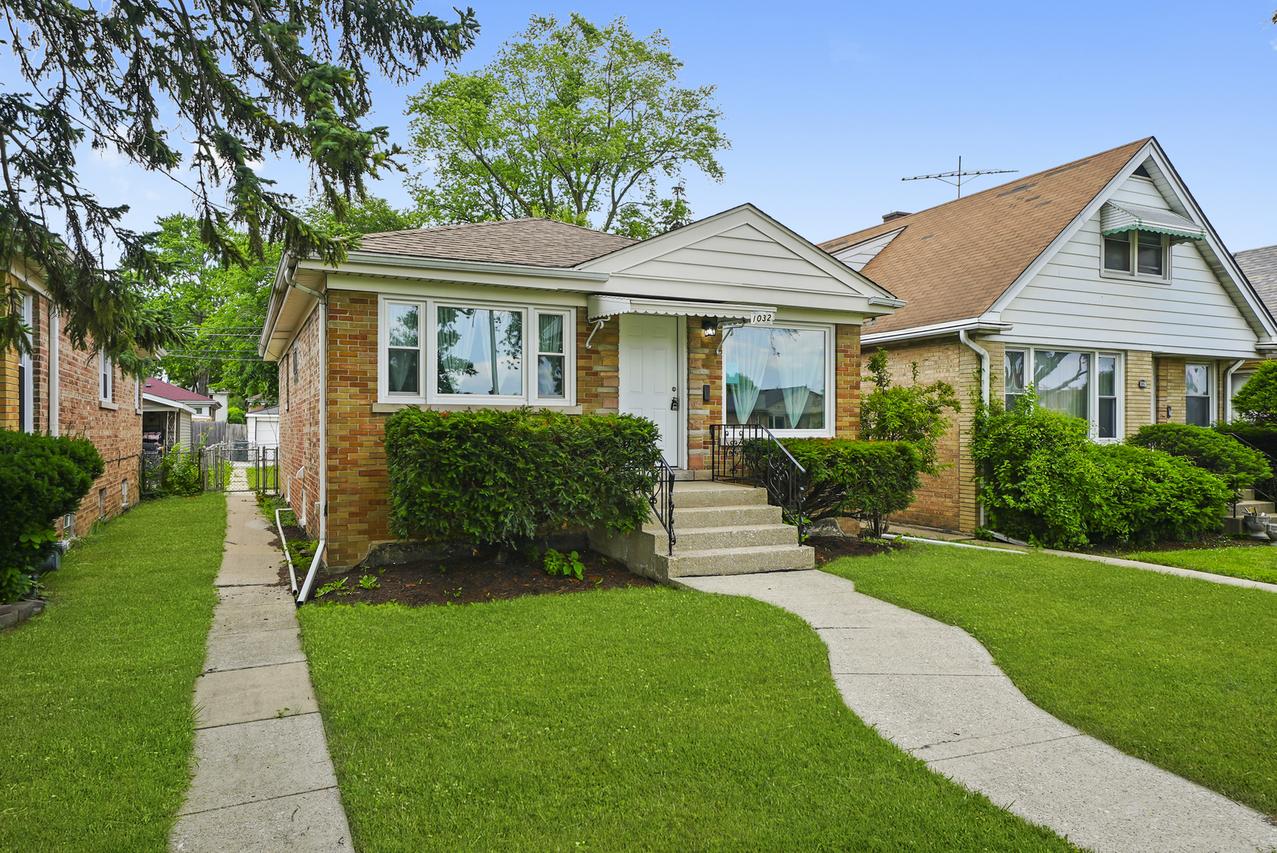 1032 Eastern Ave., Bellwood, IL 60104
