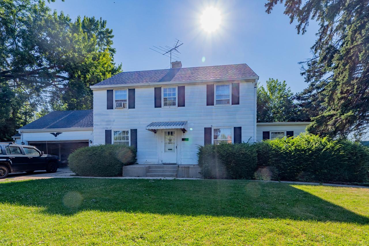 310 N Fletcher Ave., Mount Morris, IL 61054