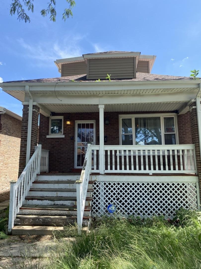 8611 S Aberdeen St., Chicago, IL 60620