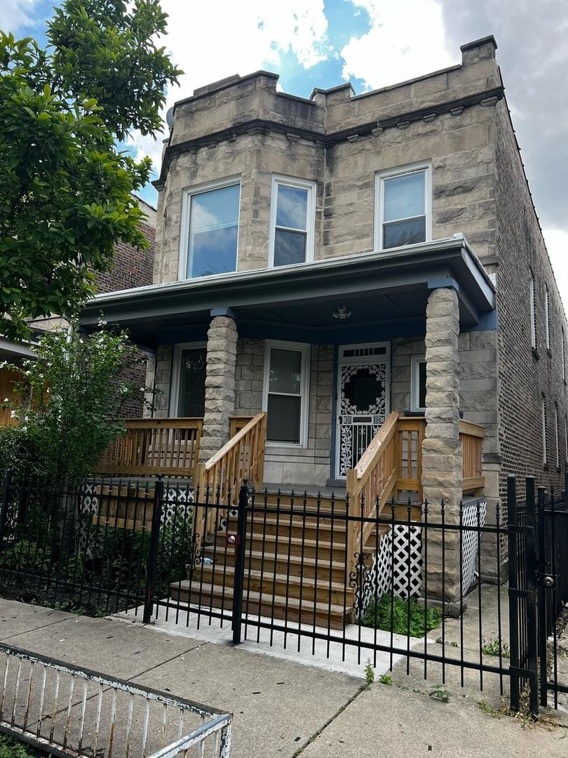 730 N Spaulding Ave., Chicago, IL 60624