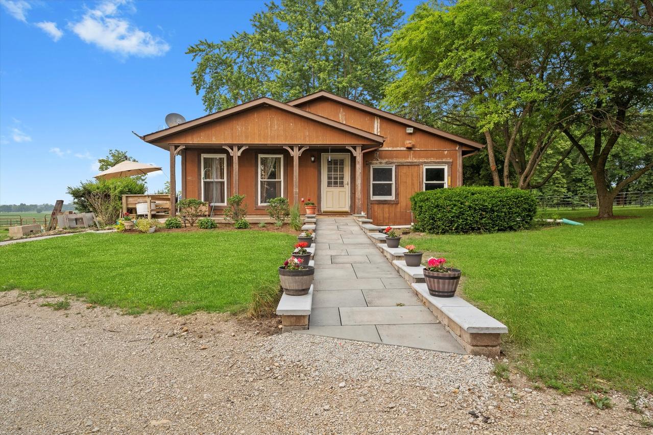 16383 Us Highway 52, Newark, IL 60541