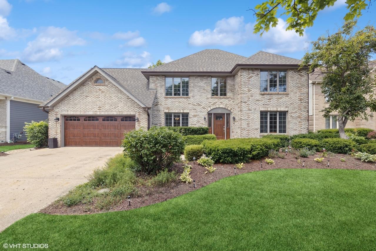10809 Chaucer Dr., Willow Springs, IL 60480