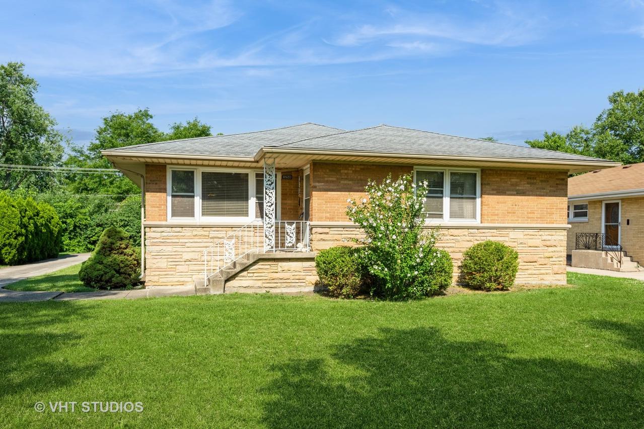 1250 Forest Rd., La Grange Park, IL 60526