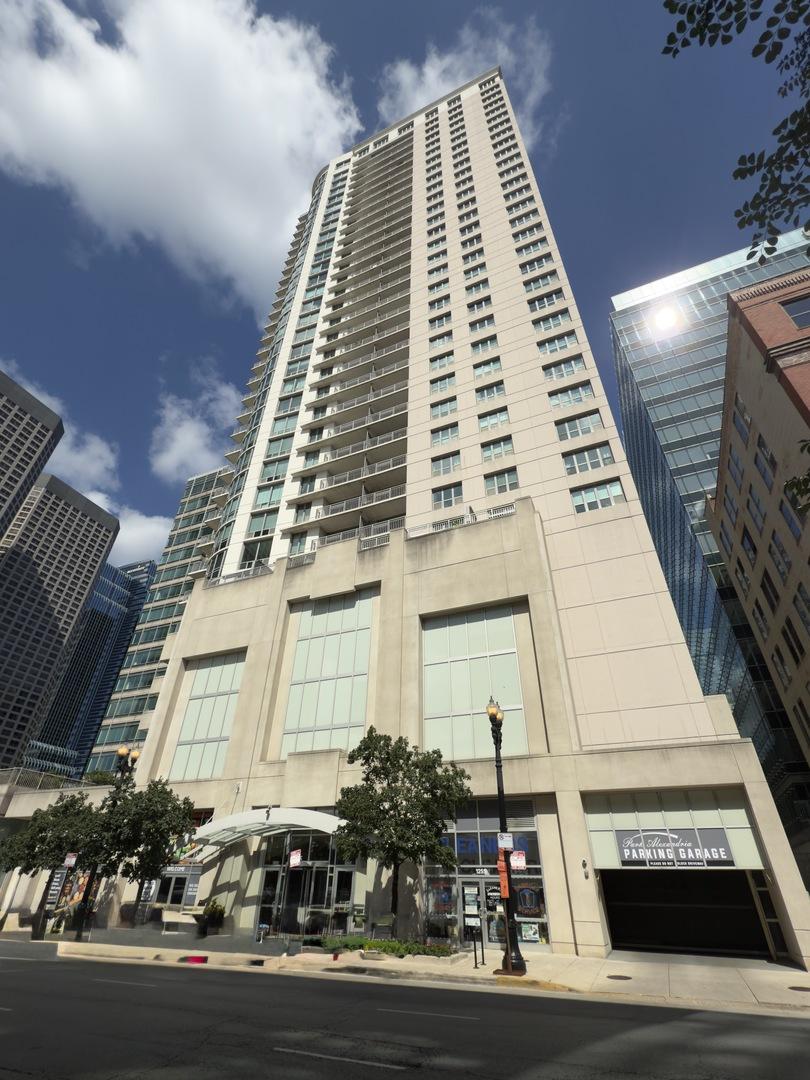 125 S Jefferson St. #P294, Chicago, IL 60661