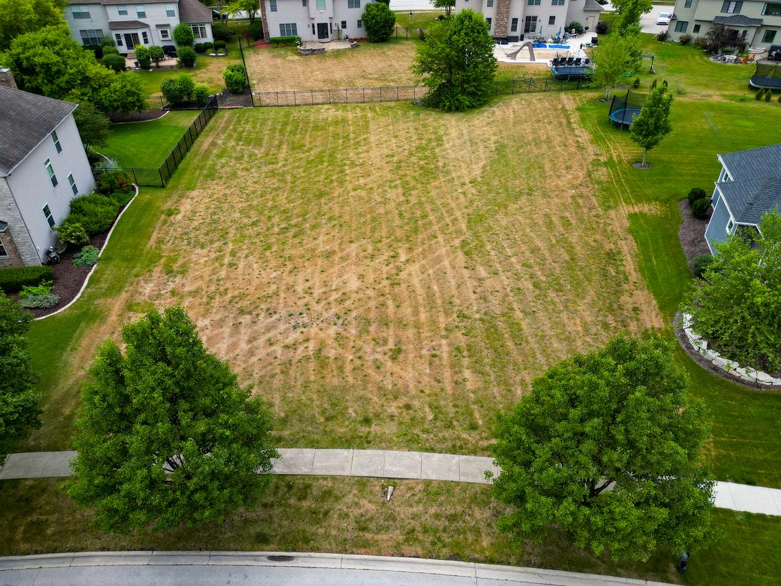 21350 S Forest View Dr., Shorewood, IL 60404