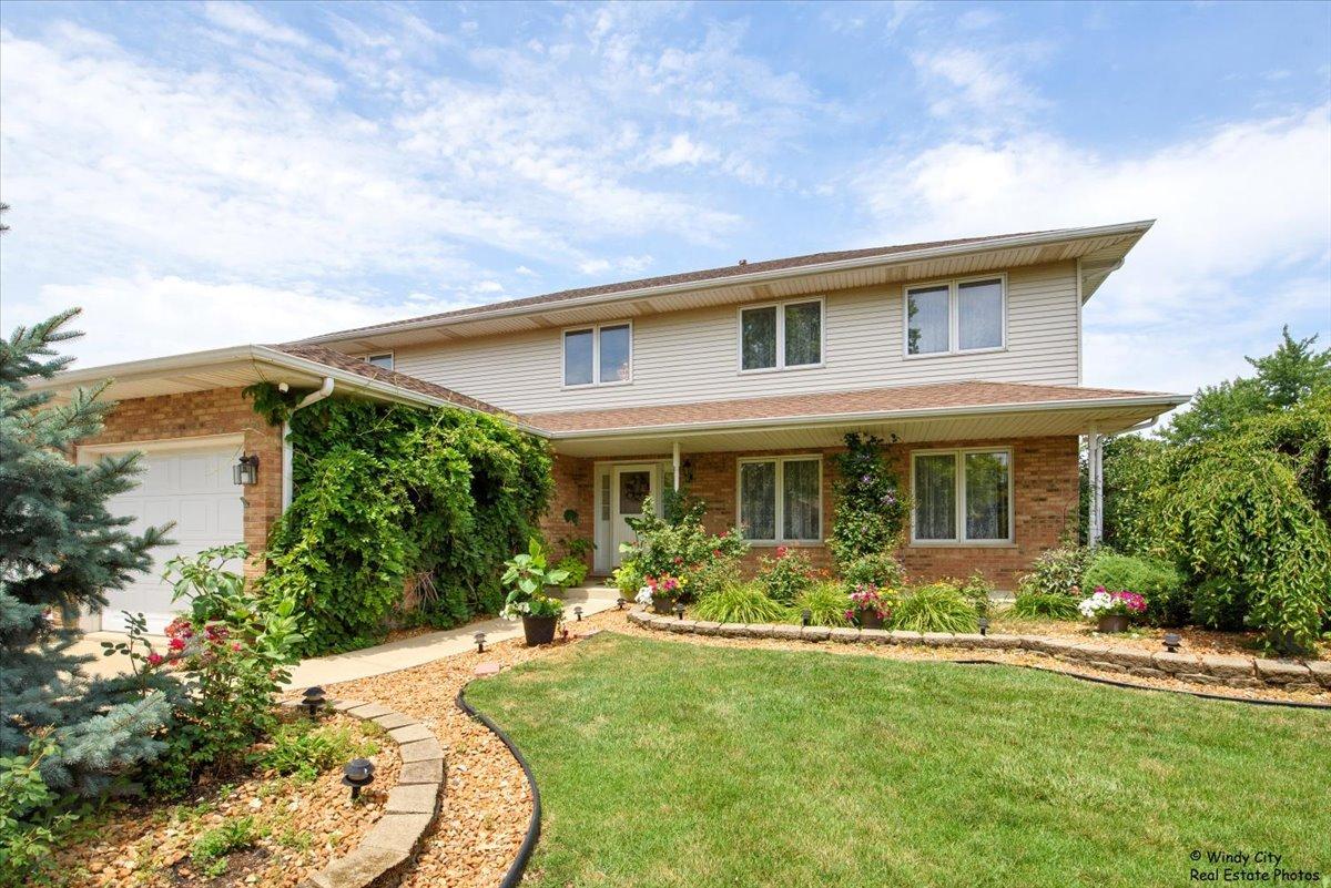 9820 Giles Dr., Mokena, IL 60448