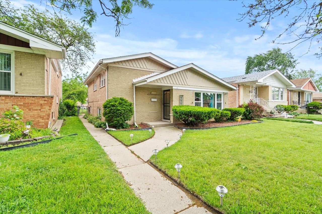 14427 Kenwood Ave., Dolton, IL 60419
