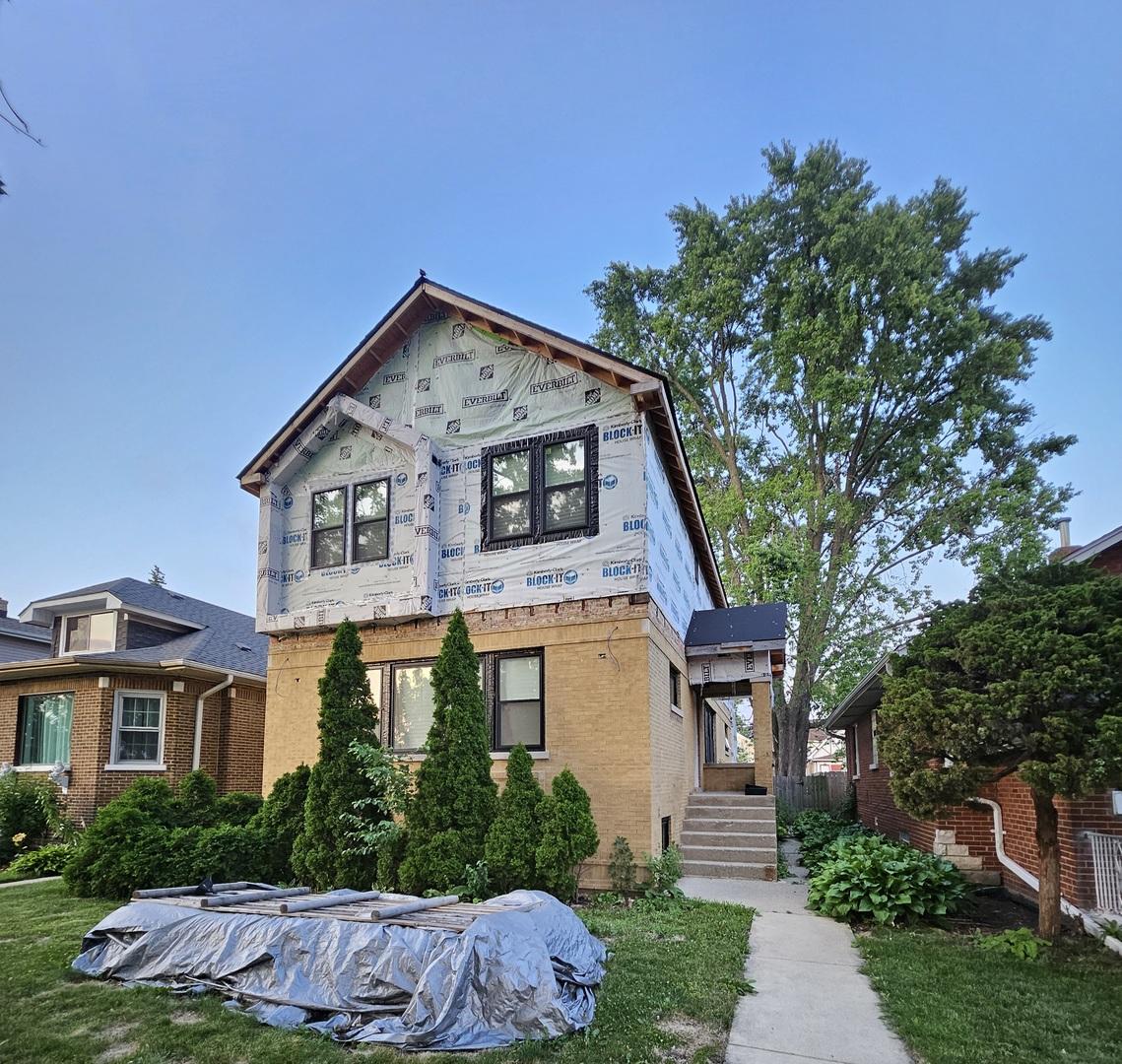 2035 S 11th Ave., Maywood, IL 60153