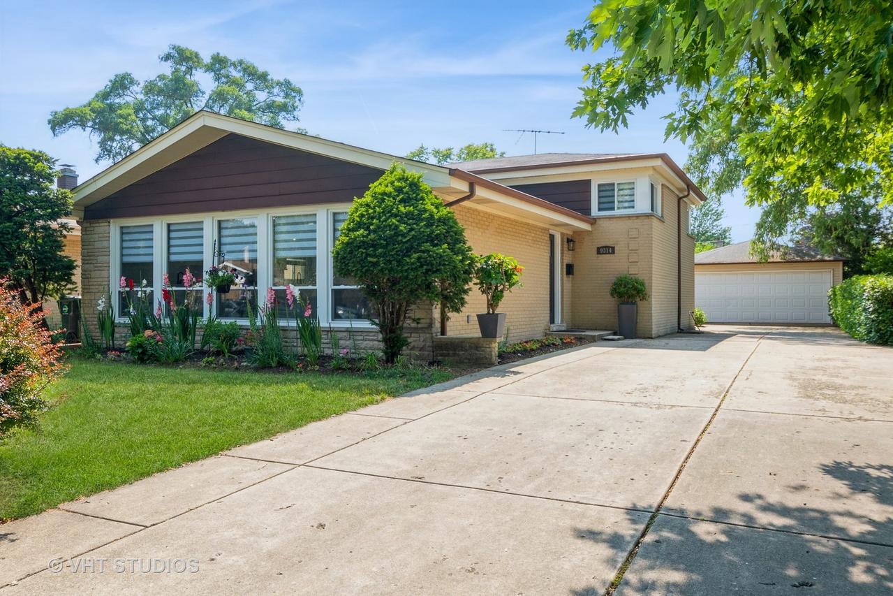 9314 Marmora Ave., Morton Grove, IL 60053