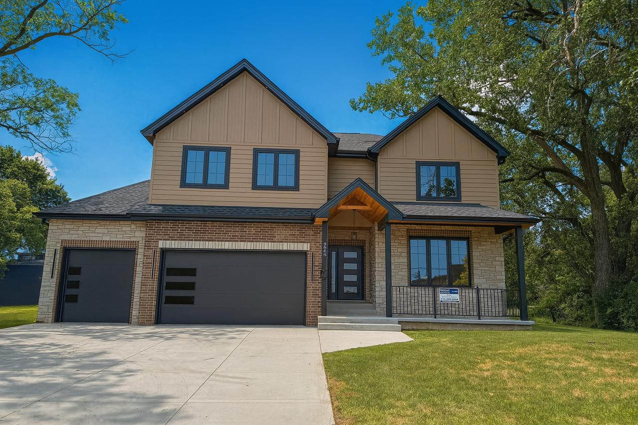 9646 S 78th Ave., Hickory Hills, IL 60457