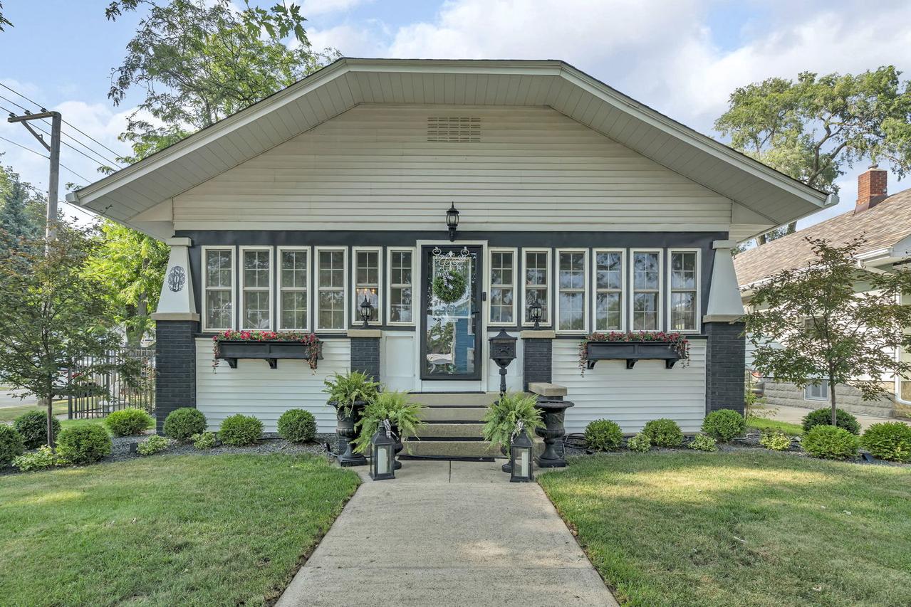 804 E Jackson St., Morris, IL 60450