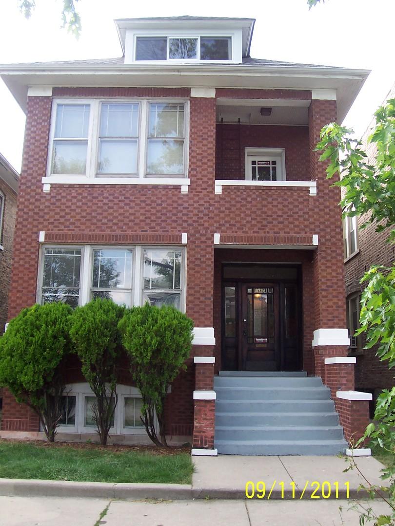 6734 S Maplewood Ave., Chicago, IL 60629