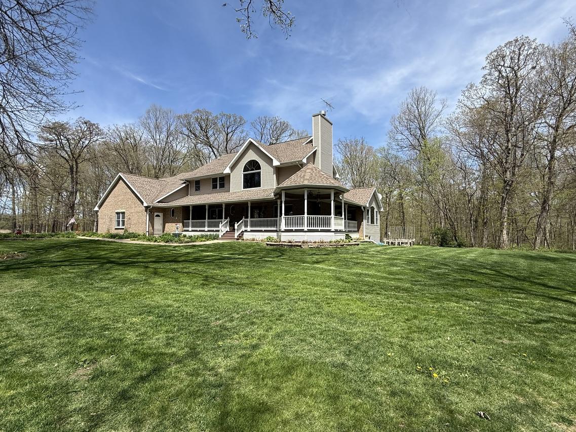 11307 Timber Lane Rd., Lena, IL 61048
