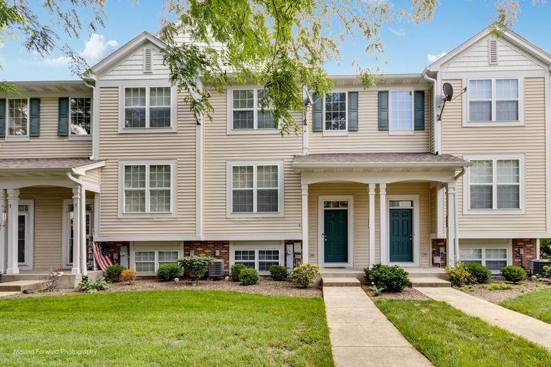 219 Terra Firma Ln., Volo, IL 60020