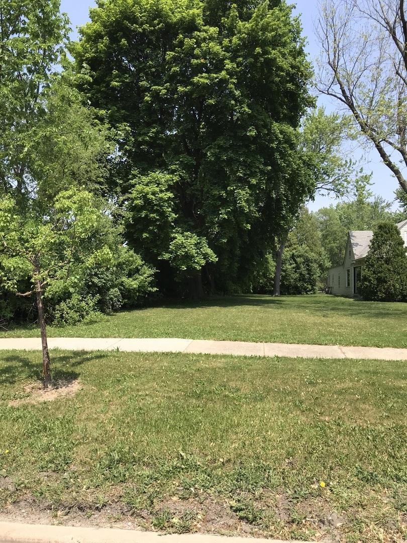 1326 W Central Rd., Mount Prospect, IL 60056