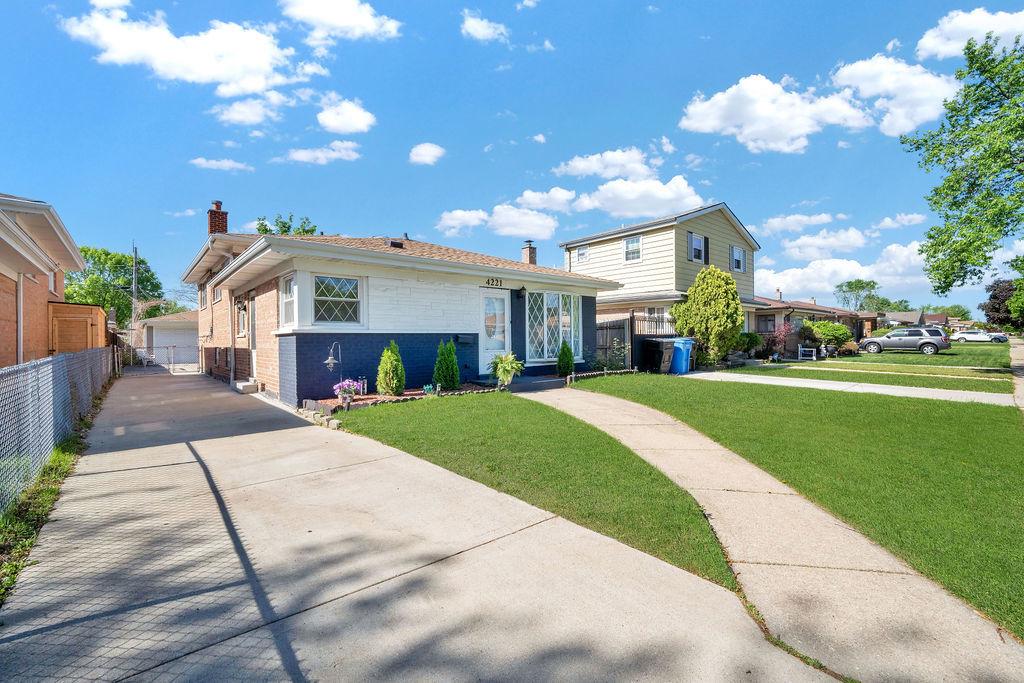 4221 W 77th Pl., Chicago, IL 60652