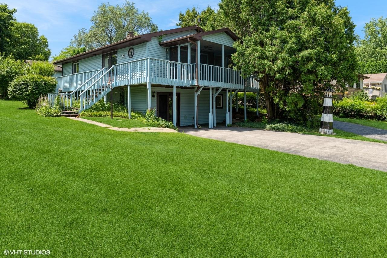 71 Delburne Dr., Davis, IL 61019