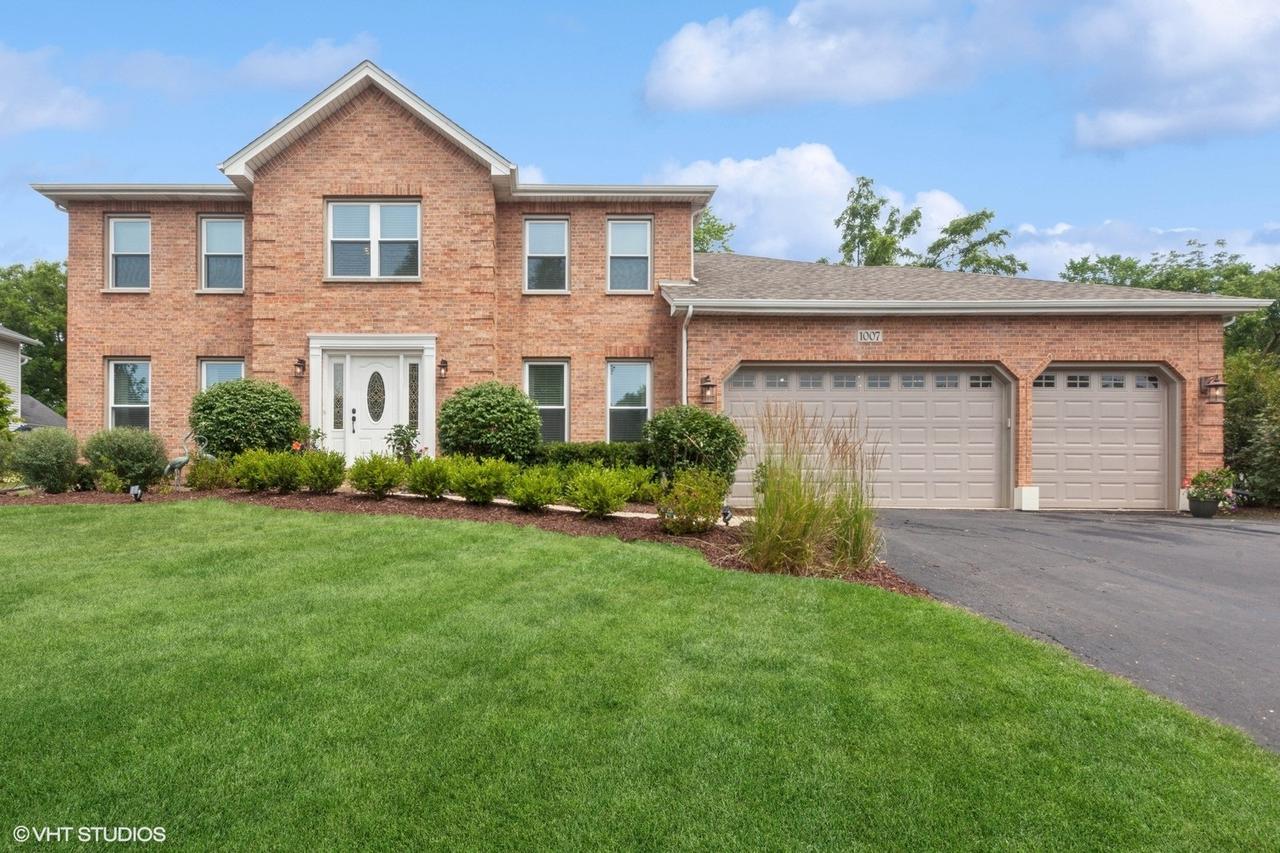1007 Deshannon Ct., Batavia, IL 60510