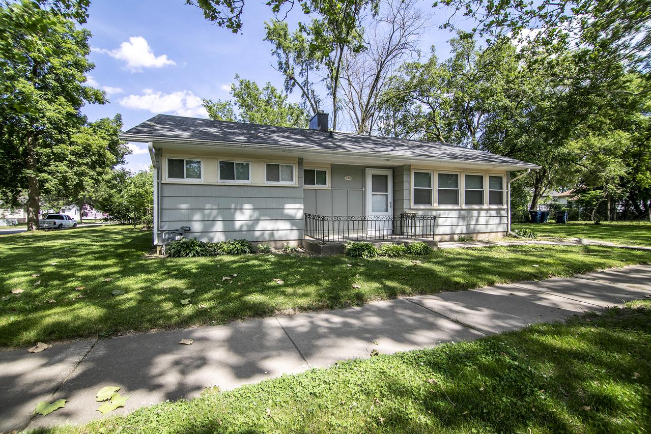 294 N Taylor Ave., Kankakee, IL 60901