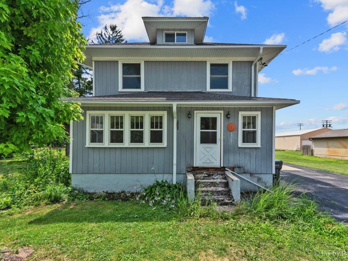 10N874 Rippburger Rd., Elgin, IL 60124