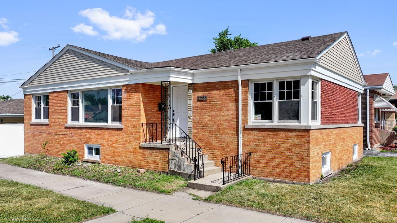 12558 S Stewart Ave., Chicago, IL 60628