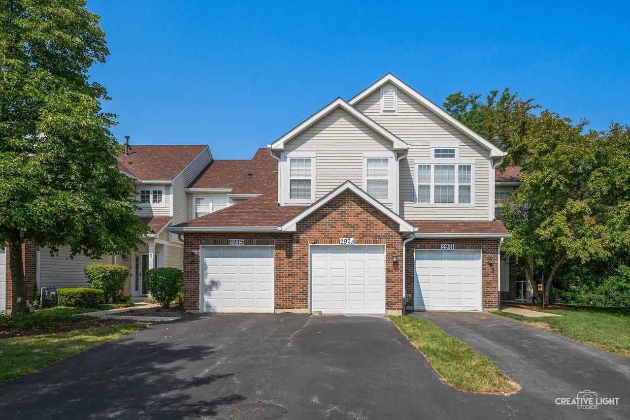 2973 Kentshire Cir., Naperville, IL 60564