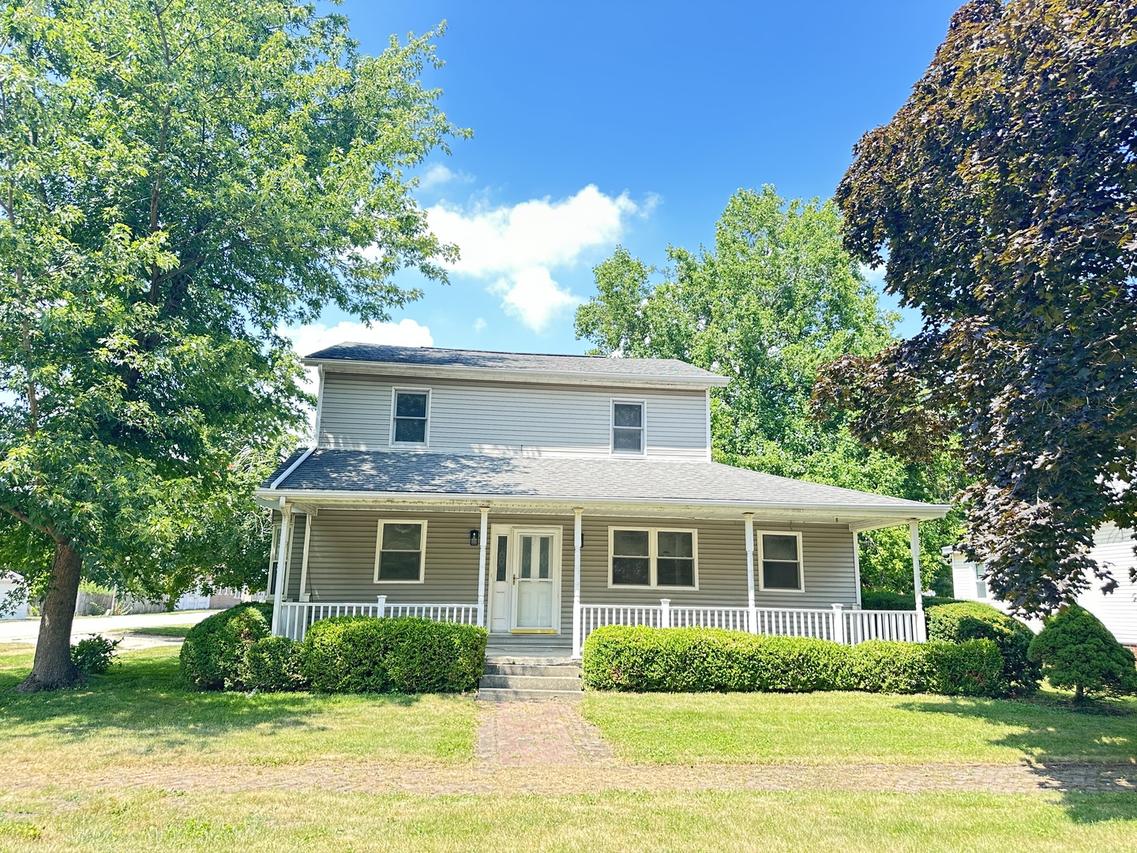 101 E Illinois St., Mansfield, IL 61854