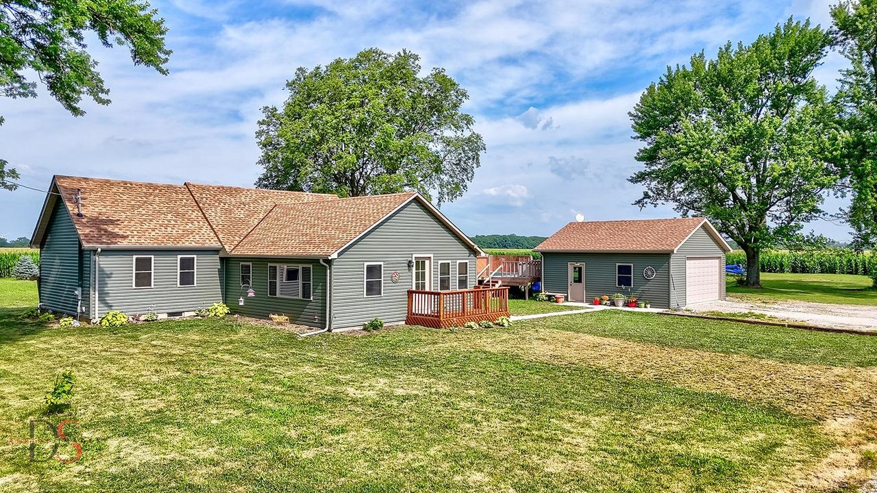 8965 S Holm Rd., Dwight, IL 60420