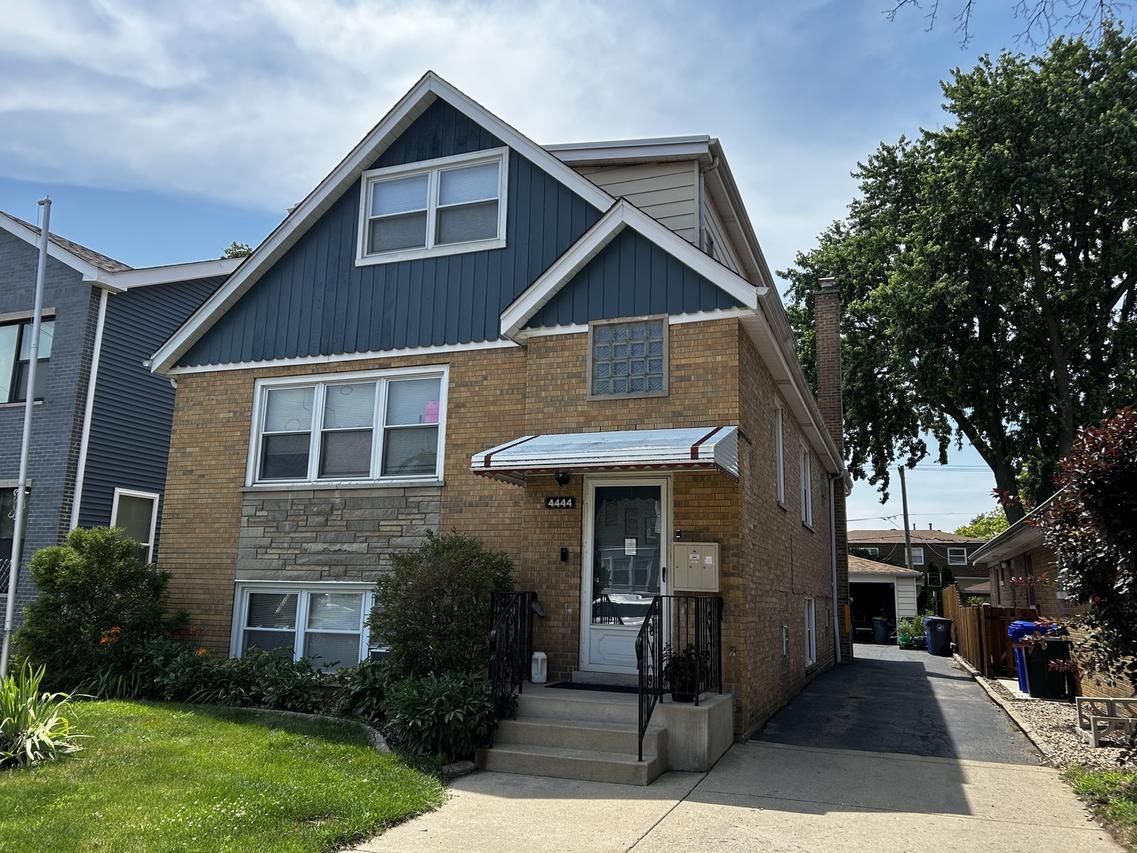 4444 Joliet Ave., Lyons, IL 60534