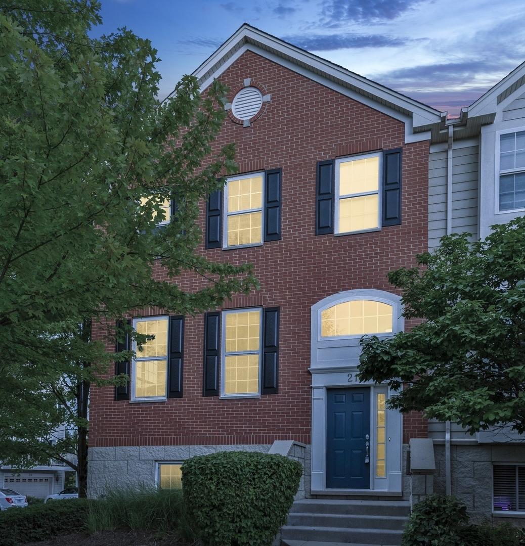 219 Cassidy Ln., Elgin, IL 60123