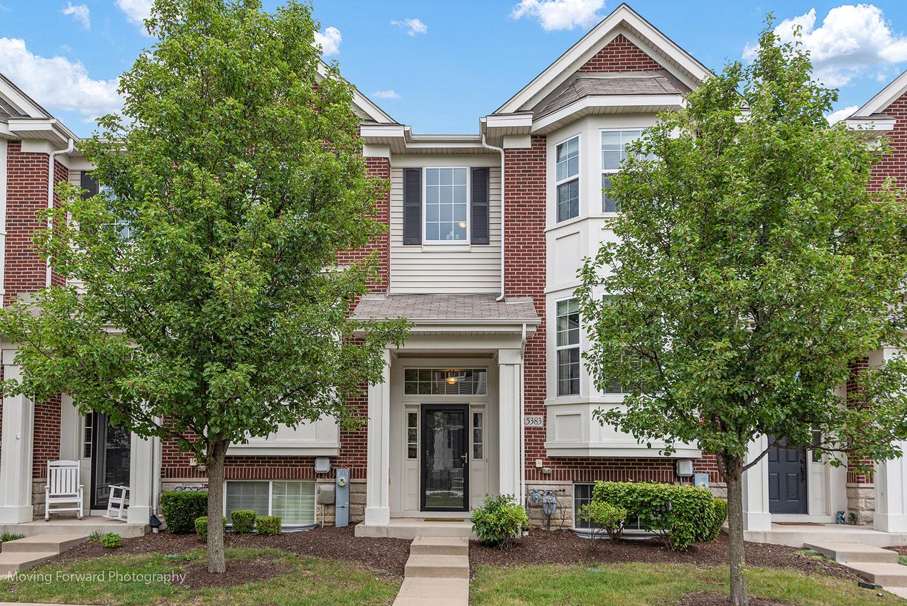 15383 Silver Bell Rd., Orland Park, IL 60462