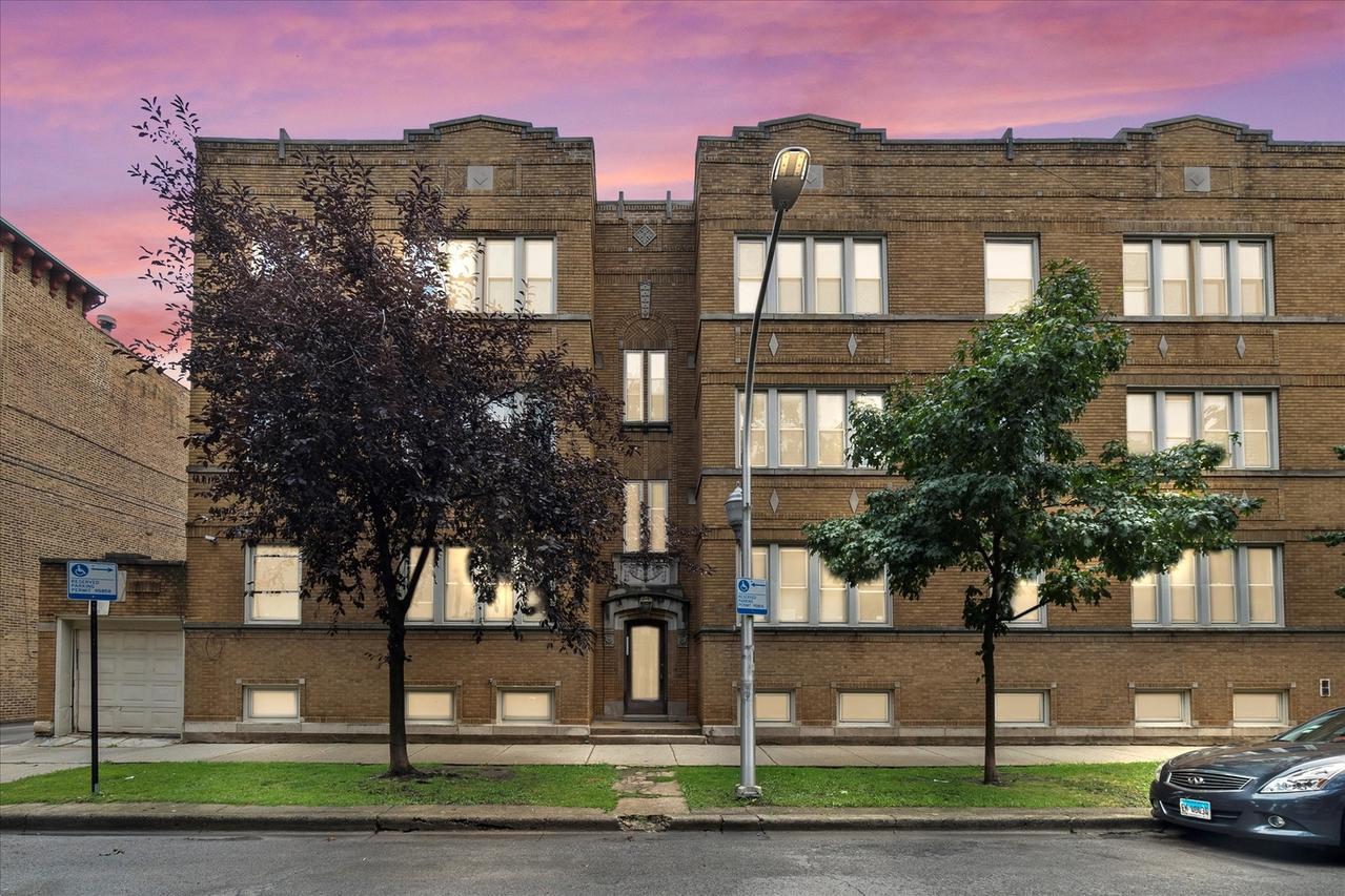 7431 N Hoyne Ave. #G, Chicago, IL 60645