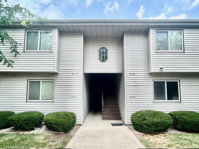 904 Kara Dr., Champaign, IL 61822