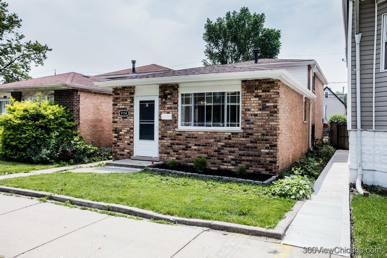9154 S Luella Ave., Chicago, IL 60617