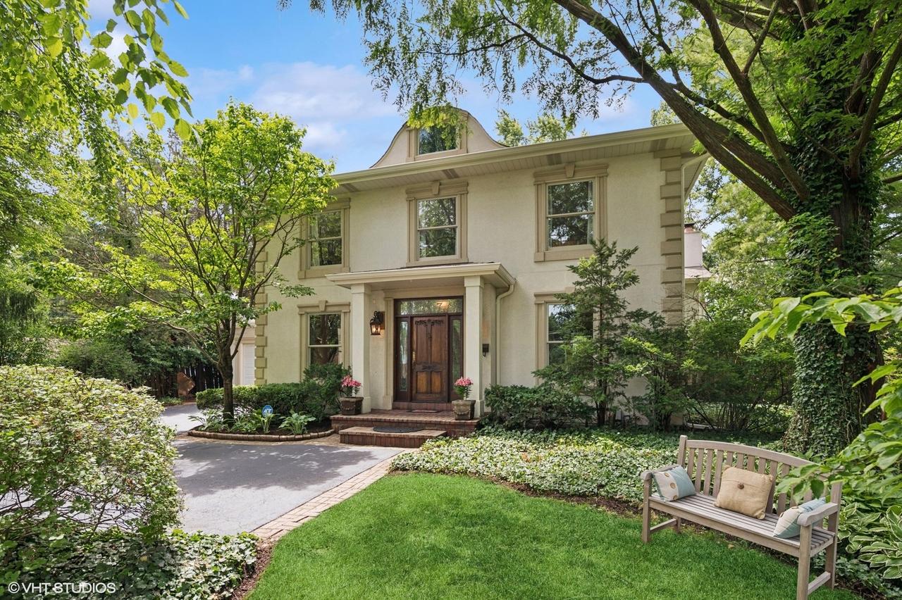 2007 Wilmette Ave., Wilmette, IL 60091