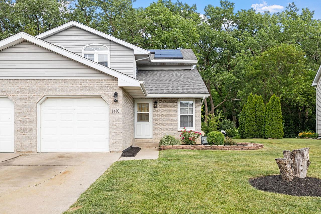 1410 Strawberry Hill Dr., Lockport, IL 60441
