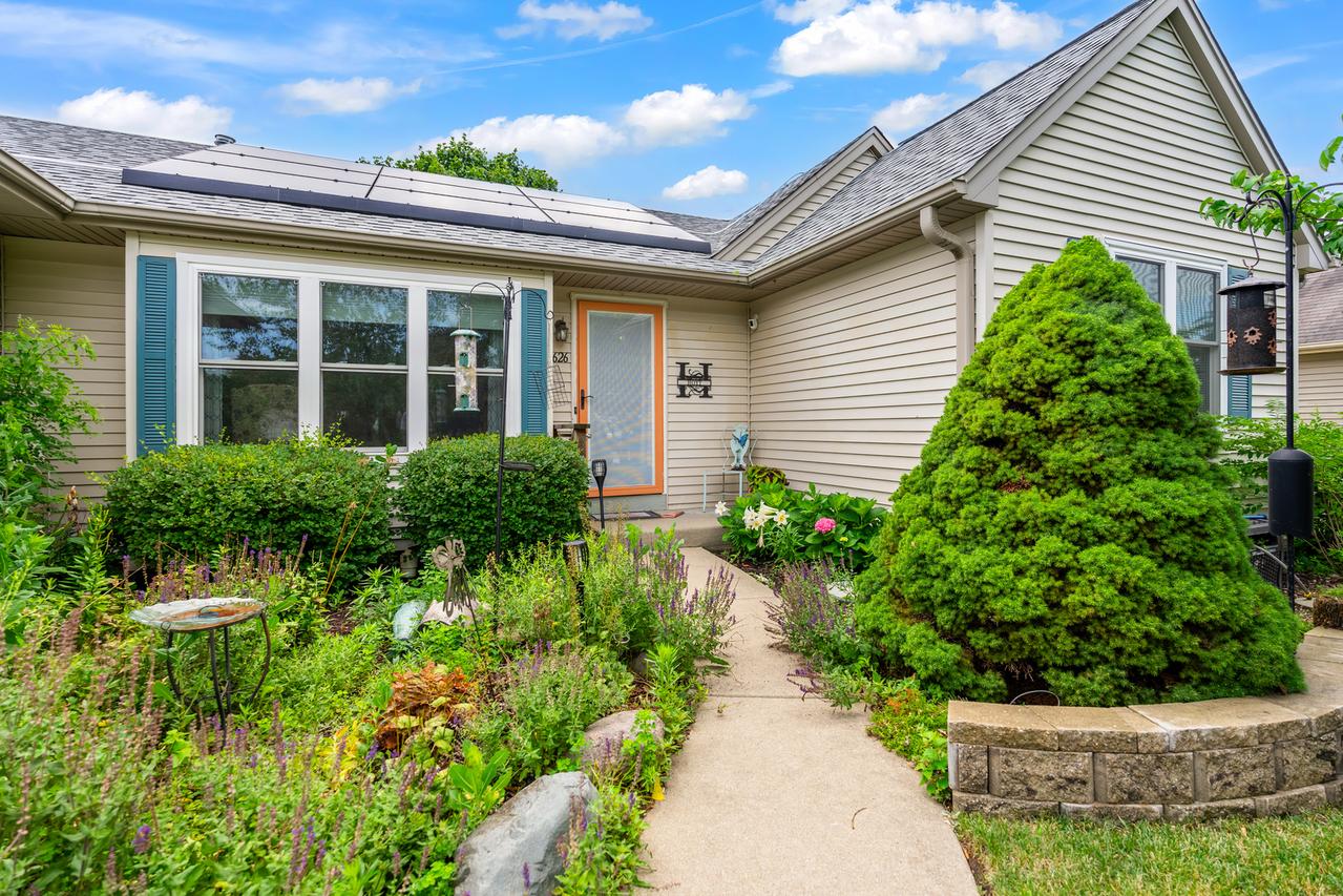 1626 Wheeler St., Woodstock, IL 60098