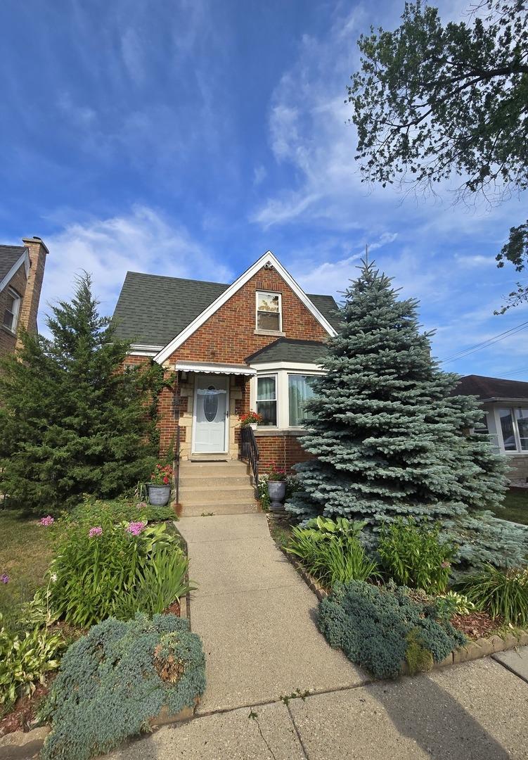 4855 N Austin Ave., Chicago, IL 60630