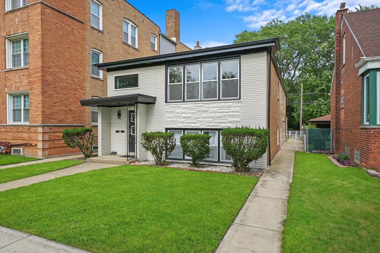 11315 S Avenue G Ave., Chicago, IL 60617