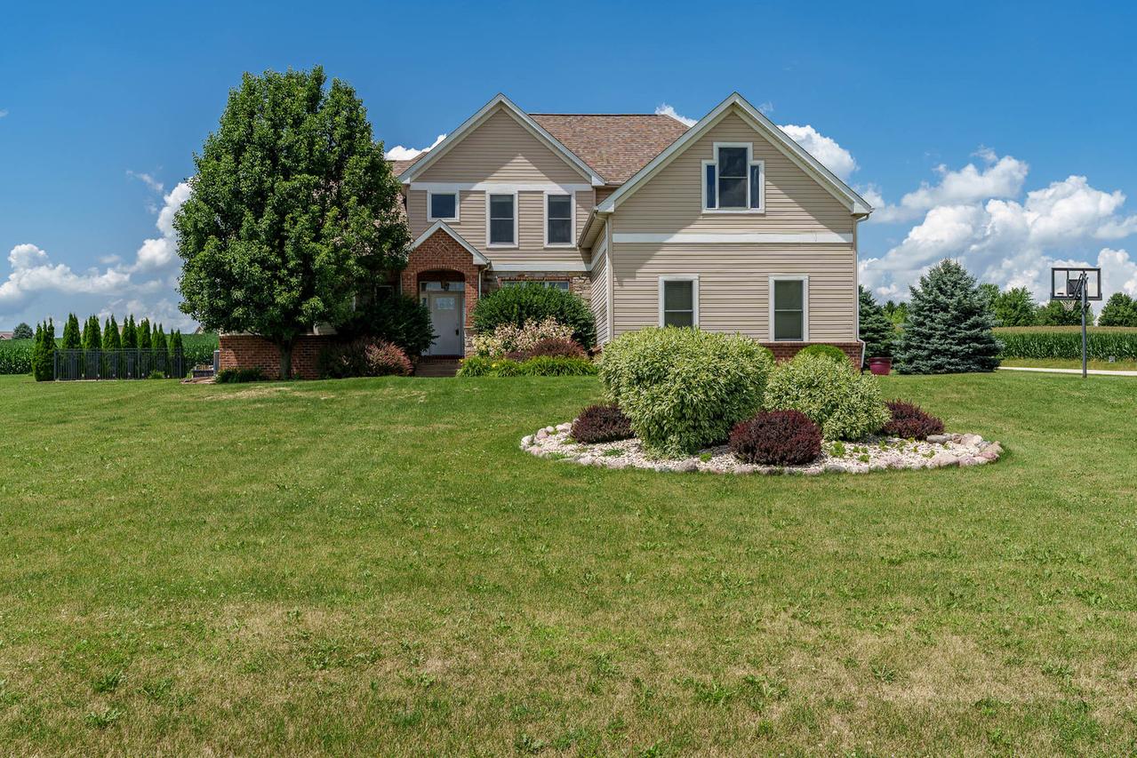 13270 Charleston St., Caledonia, IL 61011