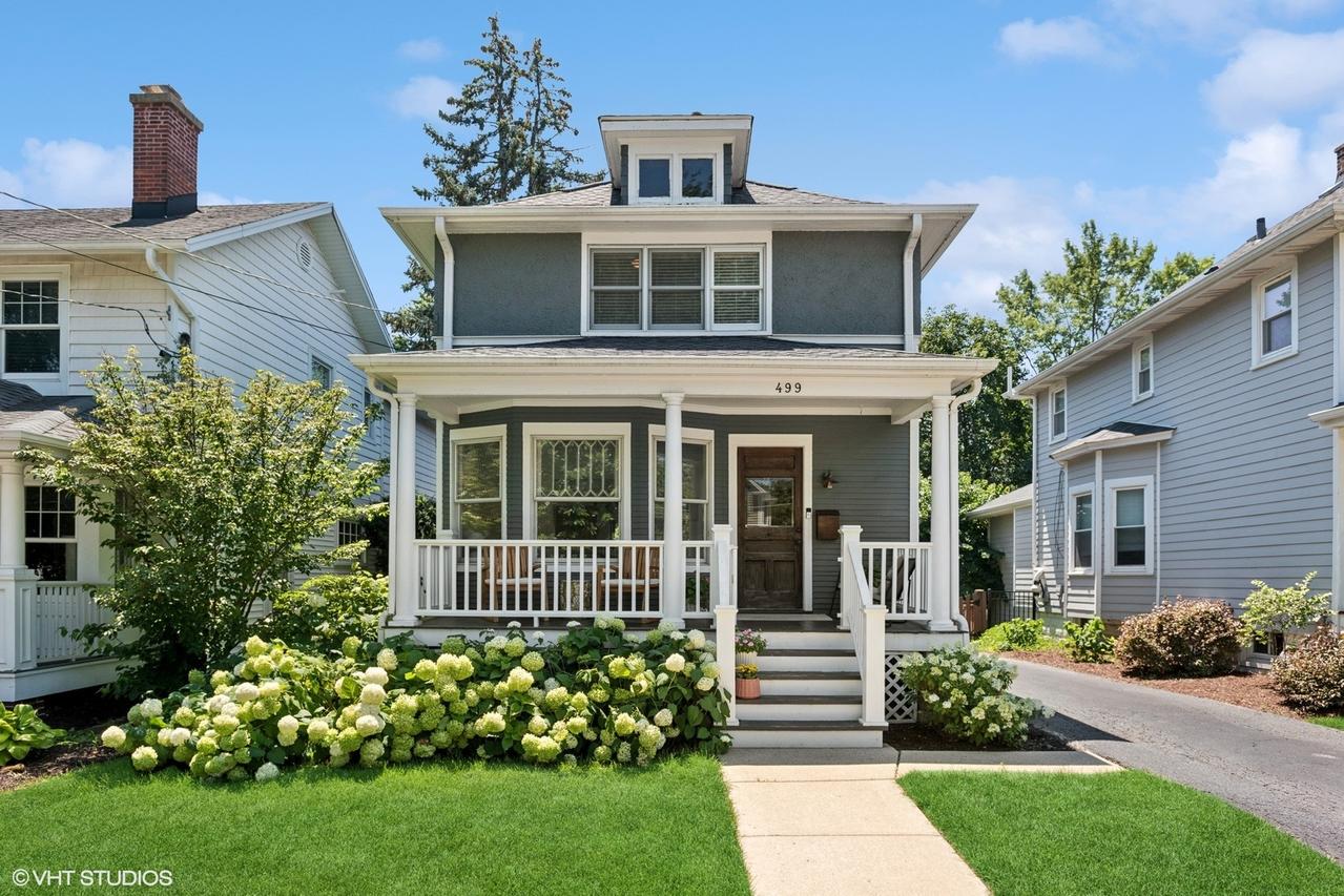 499 Ridgewood Ave., Glen Ellyn, IL 60137
