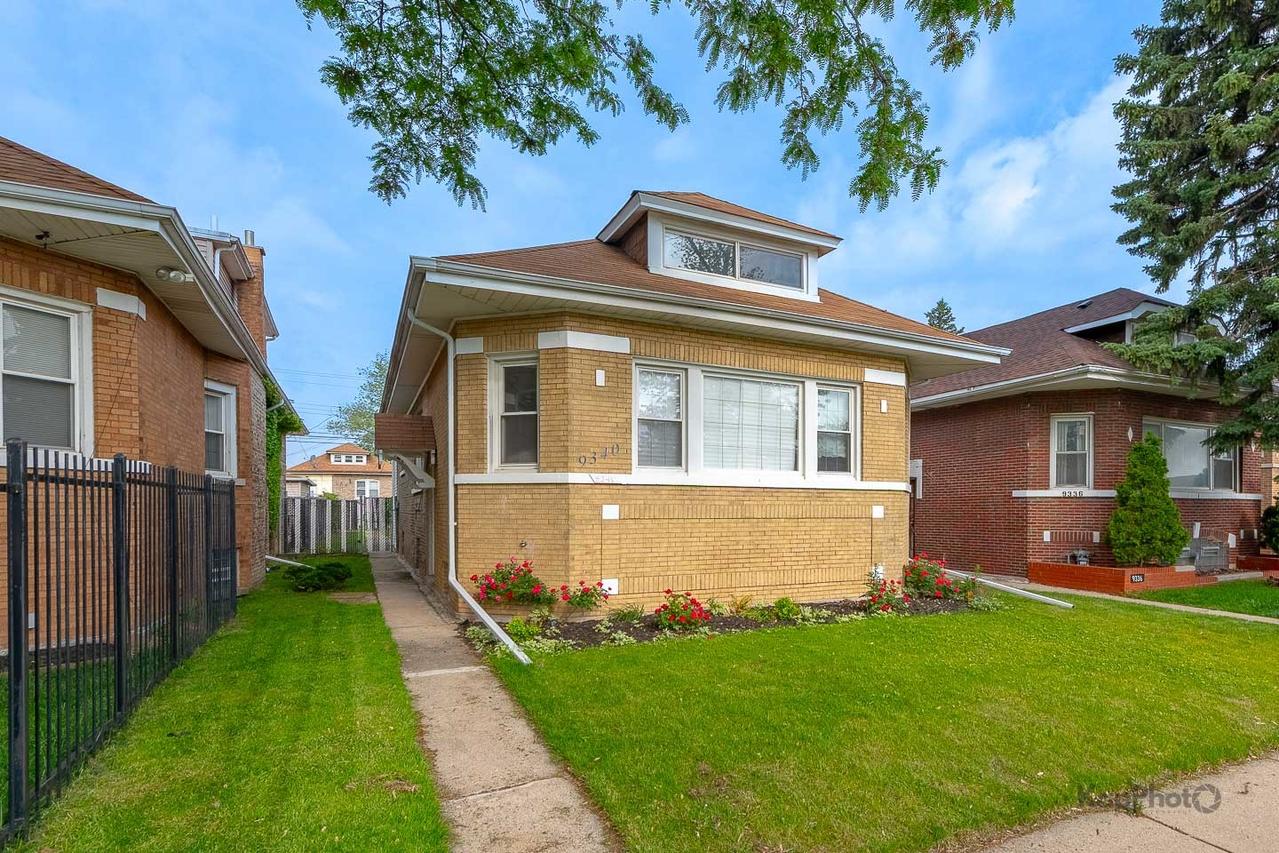 9340 S Elizabeth St., Chicago, IL 60620