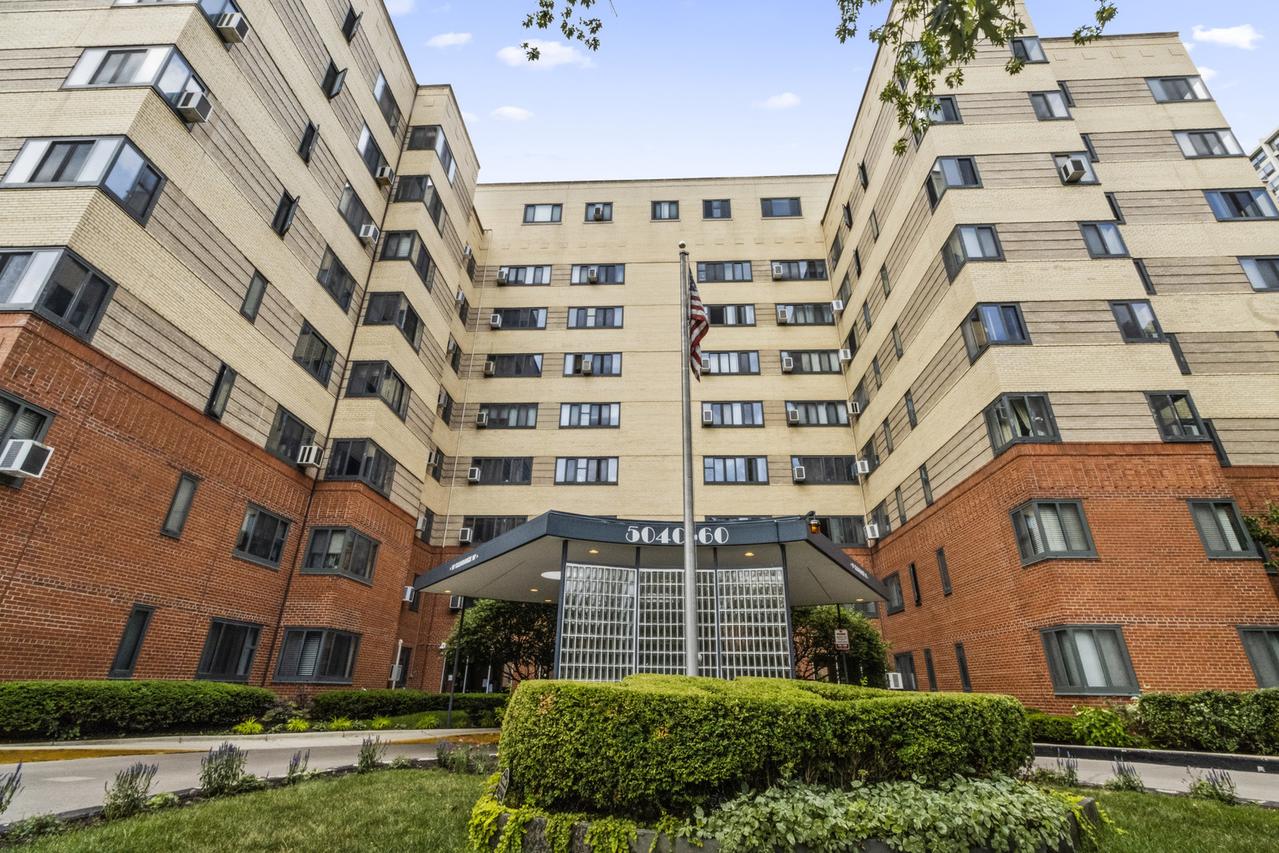 5048 N Marine Dr. #A9, Chicago, IL 60640