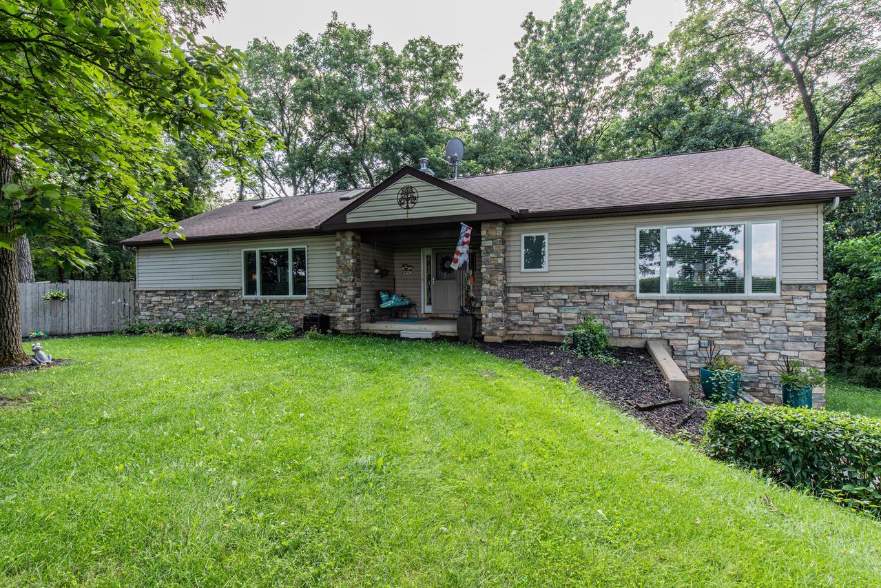 13437 1675 East St., Princeton, IL 61356