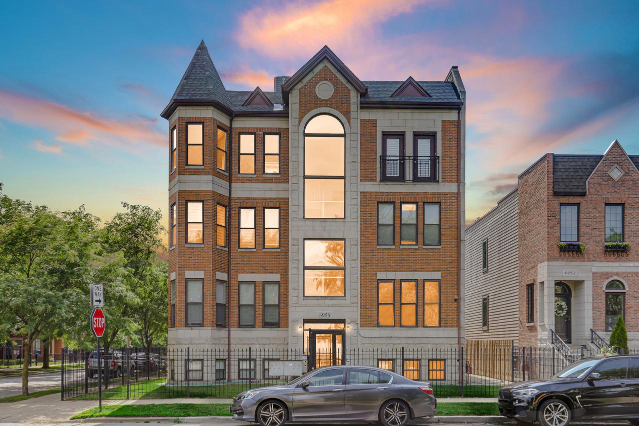 4956 S Champlain Ave. #1S, Chicago, IL 60615