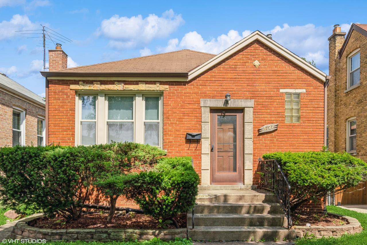 3127 Oak Ave., Brookfield, IL 60513
