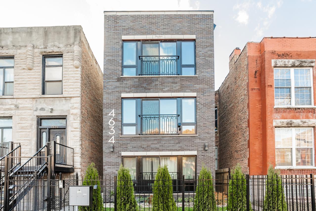 4634 S Langley Ave., Chicago, IL 60653