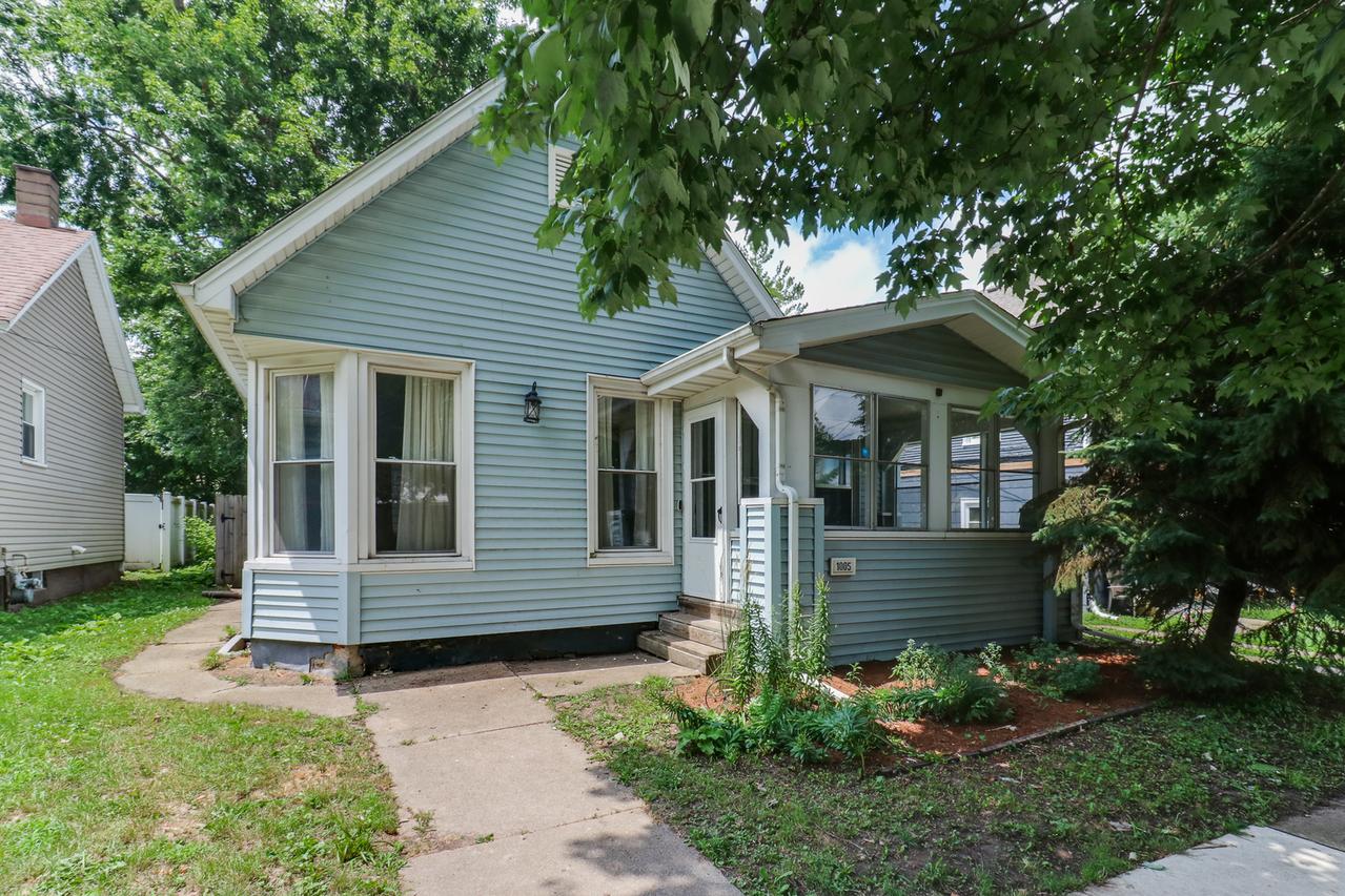 1005 S East St., Bloomington, IL 61701