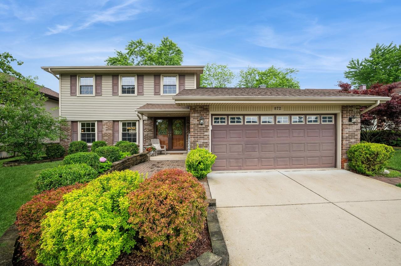 872 Asbury Ln., Schaumburg, IL 60193