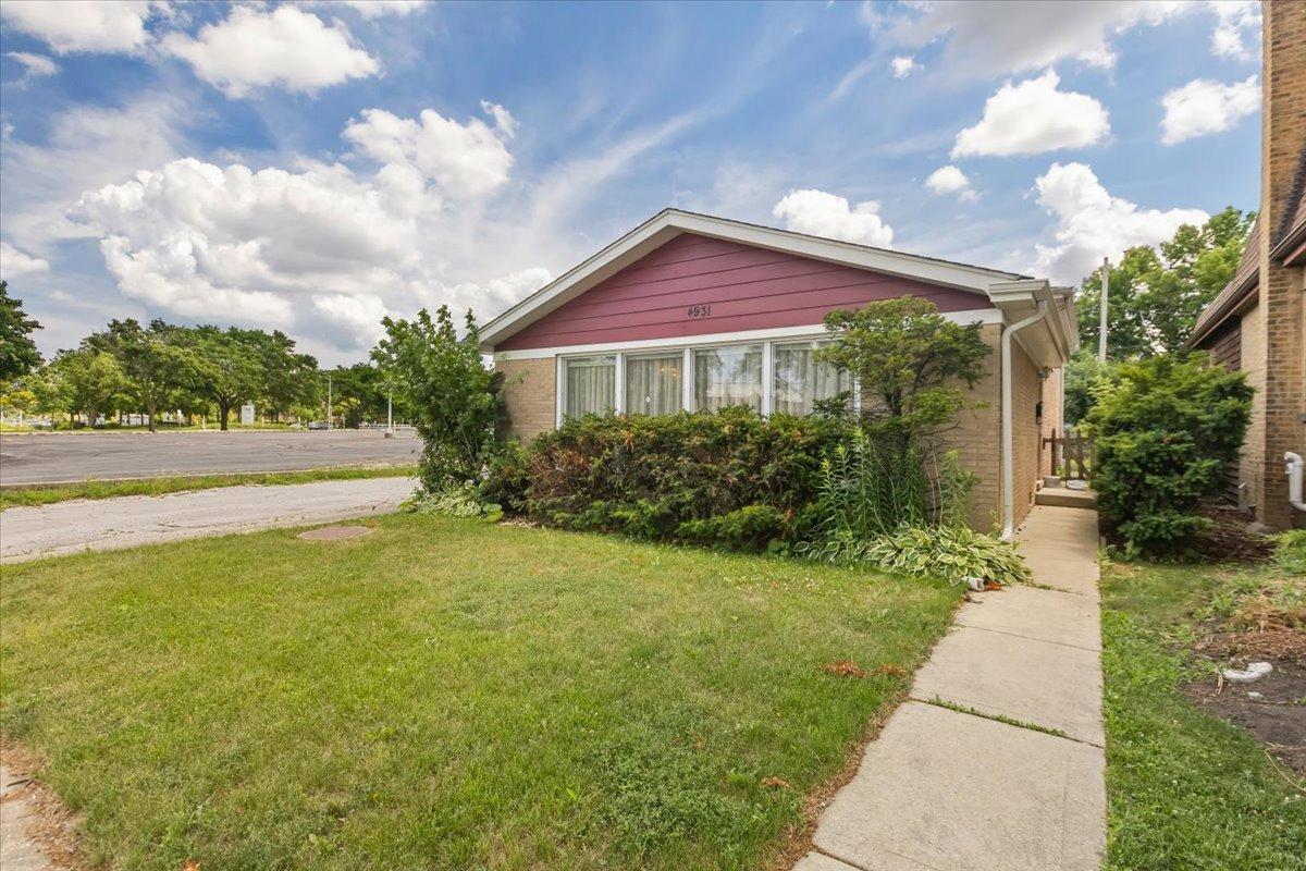 4931 Brummel St., Skokie, IL 60077